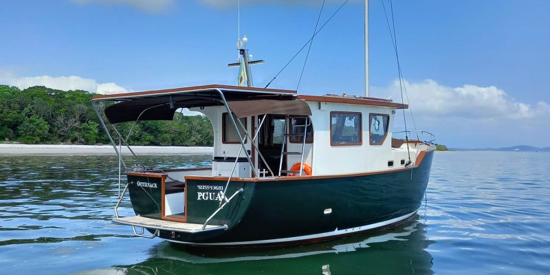 How do you make a homemade boat?