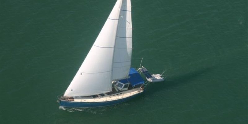 cruising sailboat